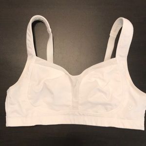 Lululemon Tata Tamer 36C